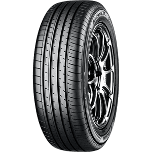 225/60 R18 100V BluEarth-XT AE61 Yokohama