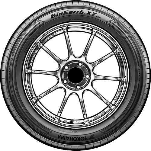 225/60 R18 100V BluEarth-XT AE61 Yokohama