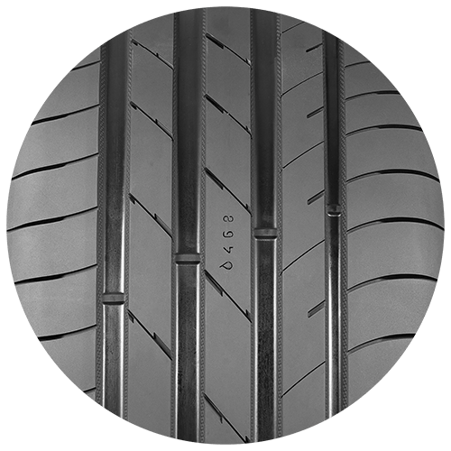 235/55 R19 105W Hakka Black 3 XL SilentDrive Nokian