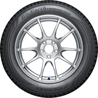 215/55 R18 99V BluEarth-Winter V906 Yokohama