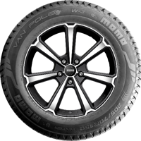 215/65 R16C 109/107T W-3 Van Pole 8PR MOMO